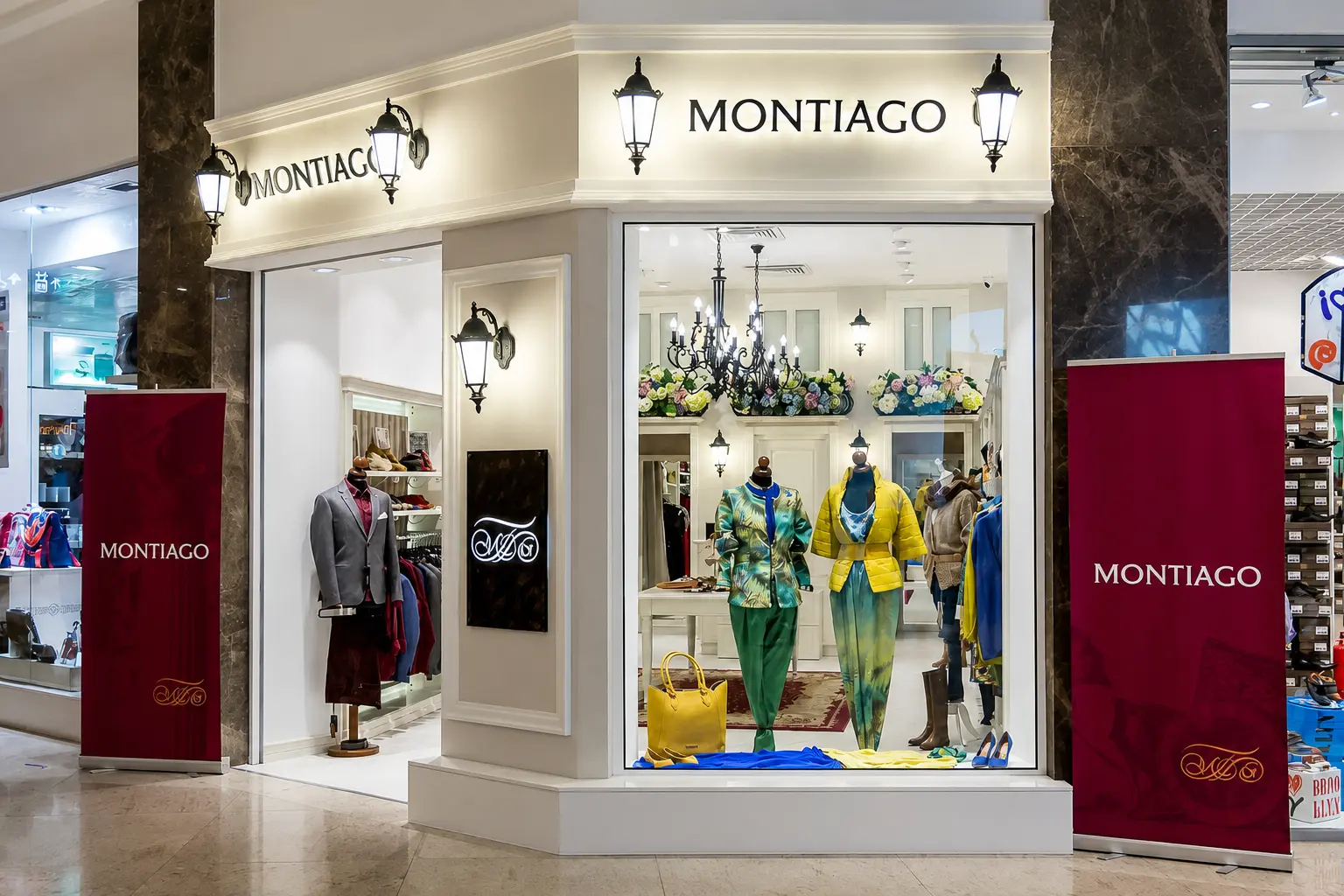 Fațada boutique-ului Montiago din Palas Mall, Iași.